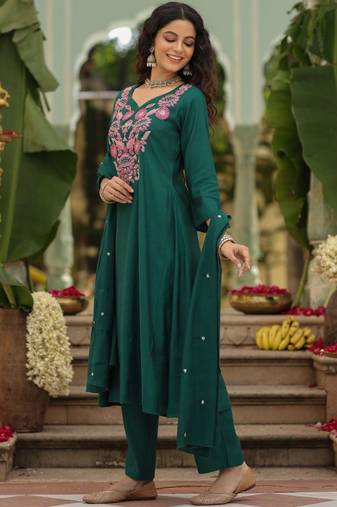 dark green viscose rayon embroidered kurta sets