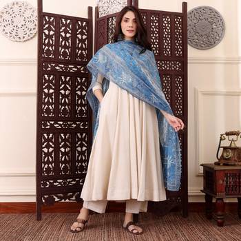 cream chanderi silk embroidered kurta sets 4