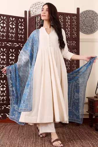 cream chanderi silk embroidered kurta sets