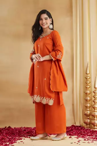 orange silk blend embroidered kurta sets
