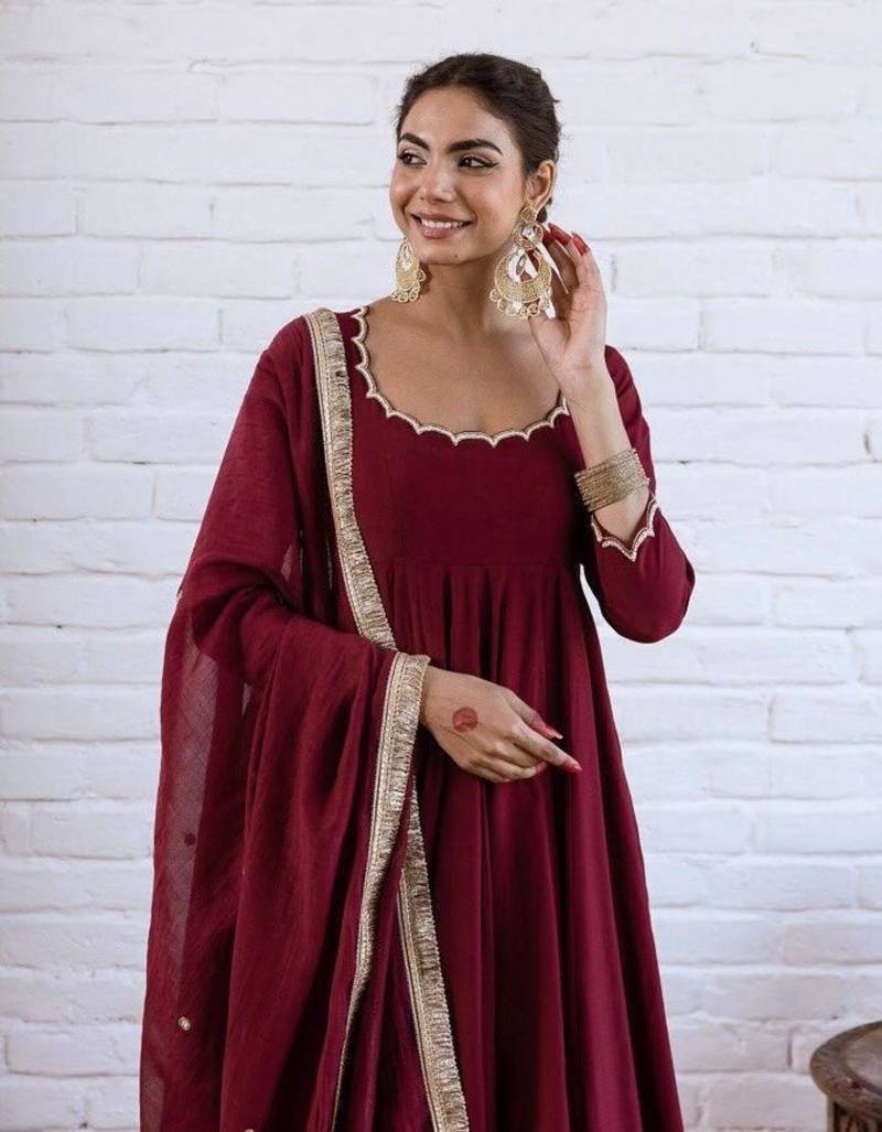 maroon chanderi silk embroidered kurta sets