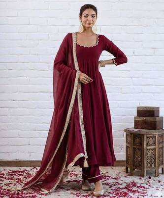 maroon chanderi silk embroidered kurta sets 1