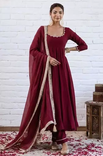 maroon chanderi silk embroidered kurta sets