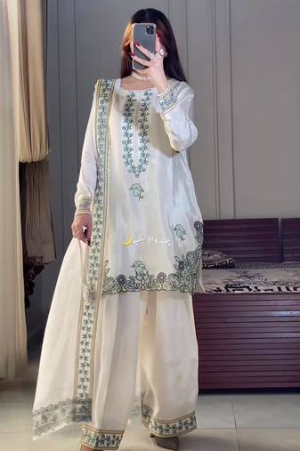 cream silk blend embroidered kurta sets
