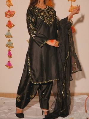 black satin embroidered kurta sets 2