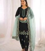 black silk blend embroidered kurta sets
