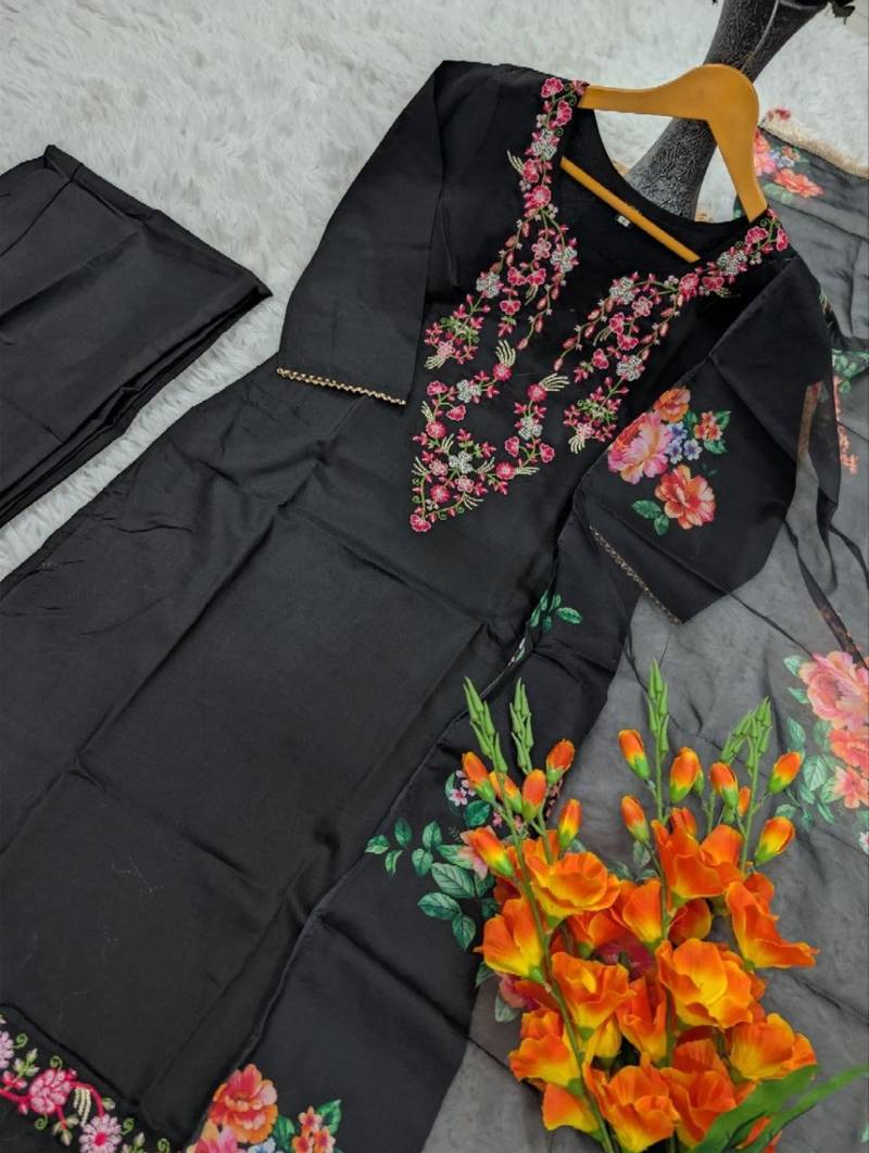 black chinon  kurta sets