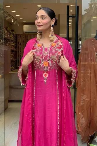 rani pink chanderi silk embroidered kurta sets