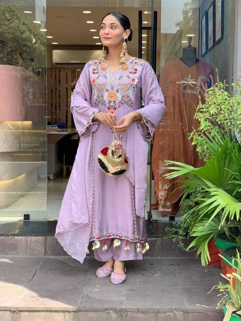 lavender chanderi silk embroidered kurta sets
