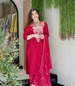 PINK silk blend embroidered kurta sets