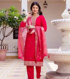 red chanderi embroidered kurta sets