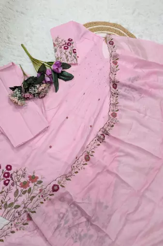 pink chanderi silk embroidered kurta sets