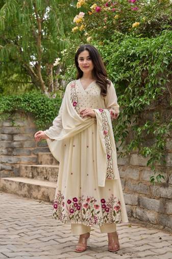 white chanderi silk embroidered kurta sets