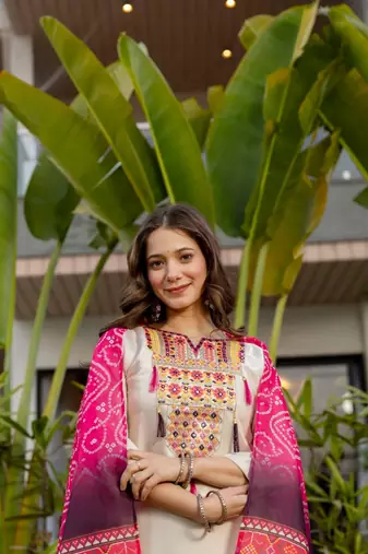 cream silk blend embroidered kurta sets