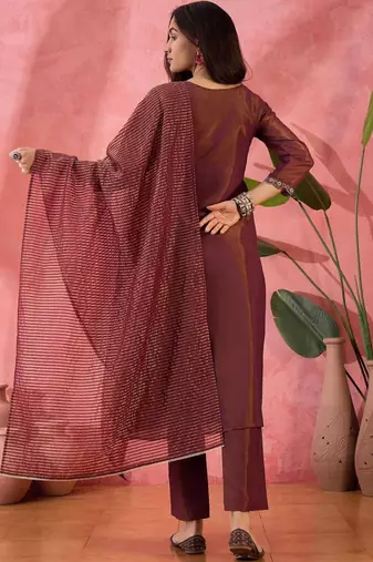 wine silk blend embroidered kurta sets
