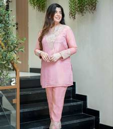 pink silk blend embroidered kurta sets