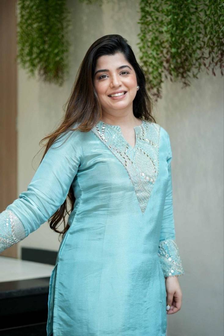 sky blue silk blend embroidered kurta sets