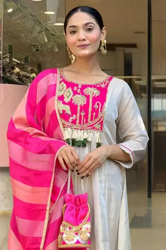 beige silk blend embroidered kurta sets