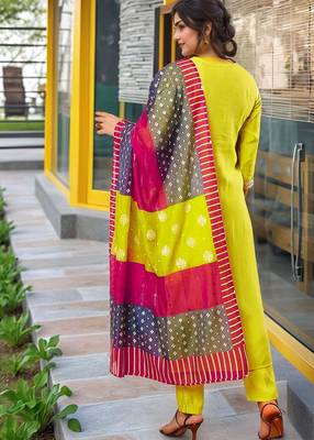 yellow silk blend embroidered kurta sets 3