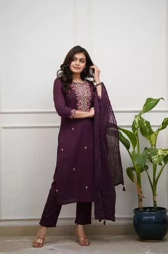 wine silk blend embroidered kurta sets