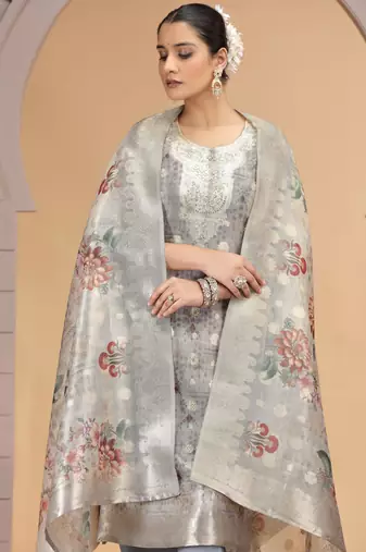 Grey orgenza jacquard kurta set with pant & dupatta