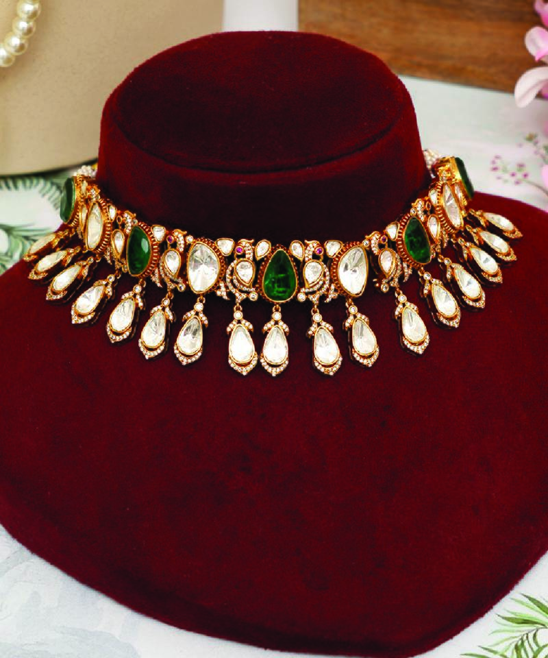 Gold plated kundan choker necklace set