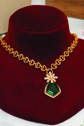 Gold plated green stones necklace set