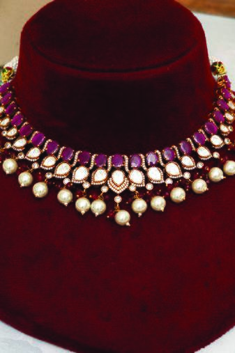 Gold plated maroon stones necklace set