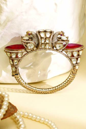 Zircon red stone royal kada