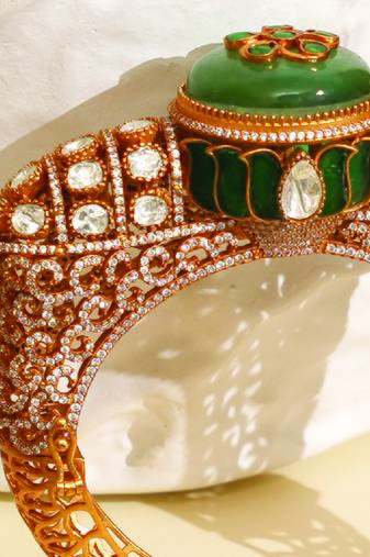 Zircon green stone royal kada