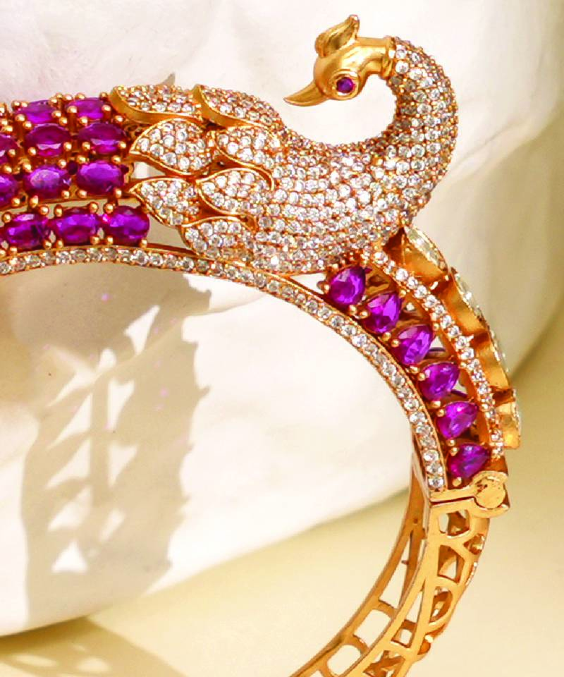 Zircon pink stone royal kada