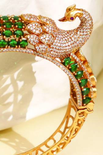 Zircon green stone royal kada