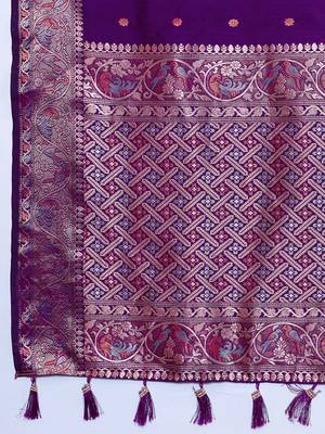Magenta jacquard silk saree zari woven border designer wedding saree with blouse set 5