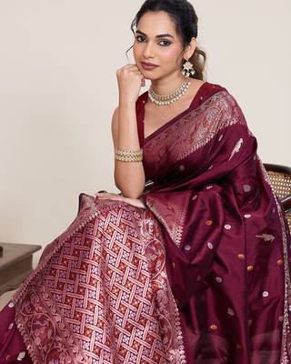 Maroon designer jacquard saree zari woven heavy border festive wedding wear saree with blouse 3