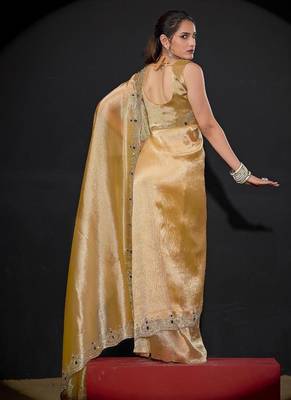 Dusty yellow color kanjivaram pure silk blend zircon border saree 3
