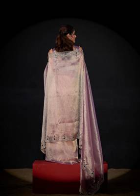 Levender color kanjivaram pure silk blend zircon border saree 3