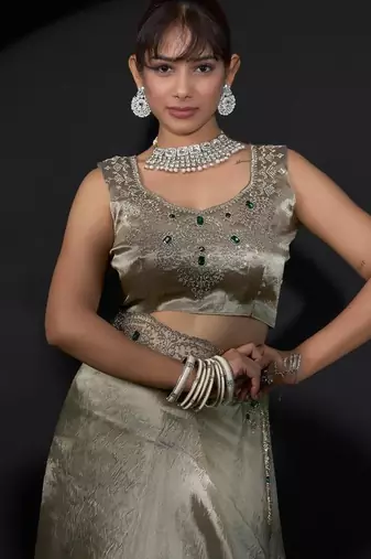 Pista color kanjivaram pure silk blend zircon border saree