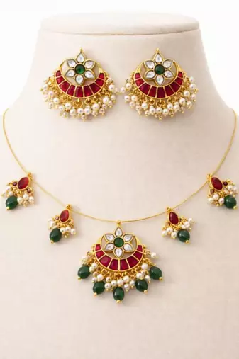 Padma Noor Kundan Statement Stud Earrings | Bold Kundan Studs | Traditional & Festive Jewellery