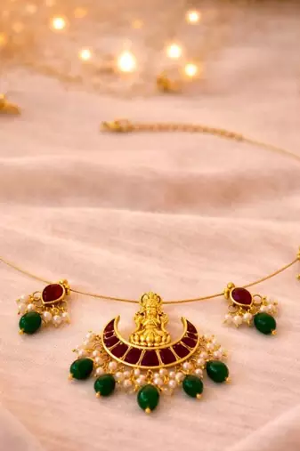 Lakshmi Noor Kundan Pearl Wire Necklace | Temple Lakshmi Festive Jewellery | 18K Gold Plated
