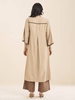 women’s beige viscose blend v neck kurta with front pleat design 2