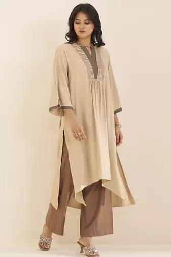 women’s beige viscose blend v neck kurta with front pleat design