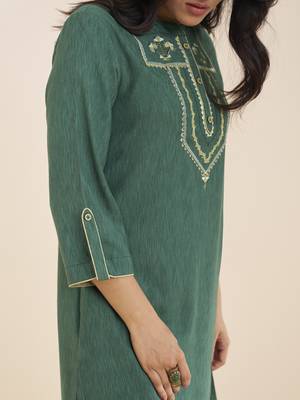 premium sea green viscose blend ethnic kurta for women 5