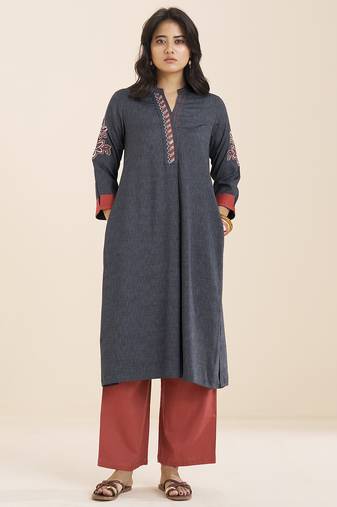 women’s grey viscose blend straight fit kurta for casual wear