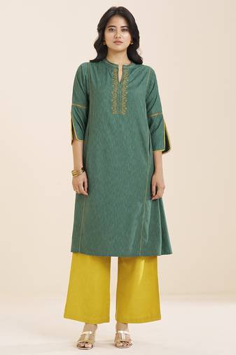 women’s green viscose blend straight kurta for casual wear
