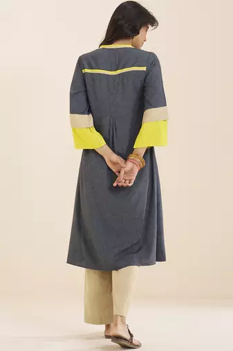women’s black straight cut viscose rayon kurta