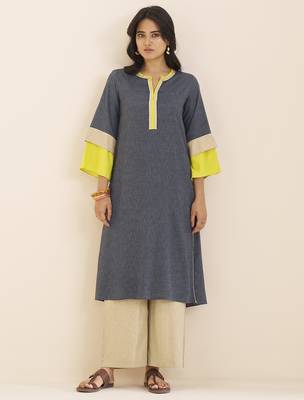women’s black straight cut viscose rayon kurta 3