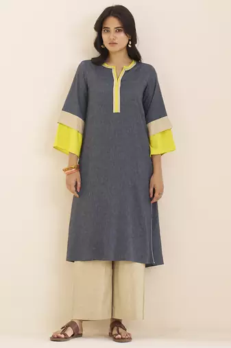 women’s black straight cut viscose rayon kurta