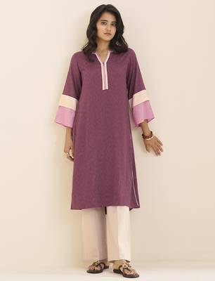 women’s wine straight cut viscose rayon kurta 3