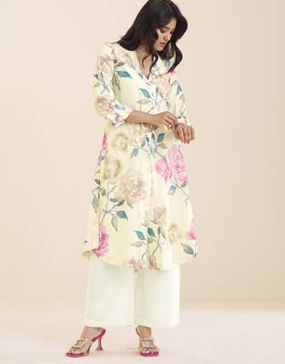women’s linen blend cream kurta with soft pink floral print 3