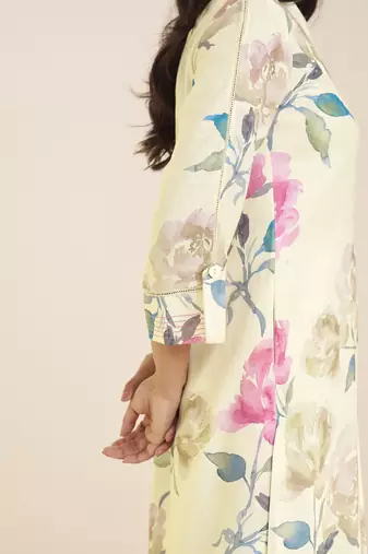 women’s linen blend cream kurta with soft pink floral print